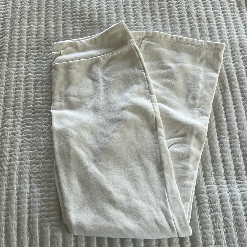 brandy melville white hilary soft yoga pants 🤍